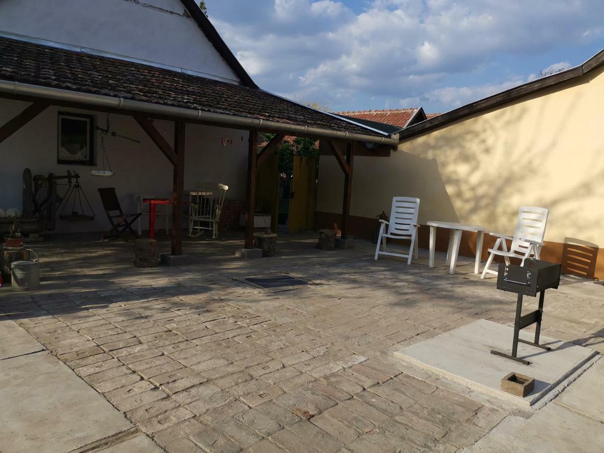 Harsfak Villa Mezokovacshaza Eksteriør bilde